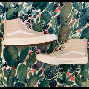 Pink leather vans sk8-hi